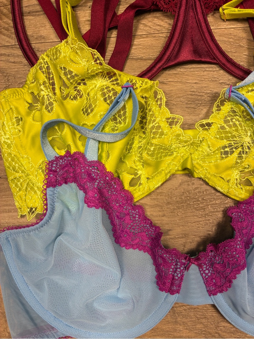 Victoria Secret 2 Underwired Unlined Bras Balconete Low Cut Demi Lace Tease - Picture 6 of 12